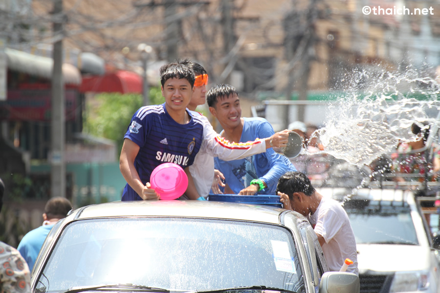 2015年ソンクラーン（タイ正月・水かけ祭り）の様子