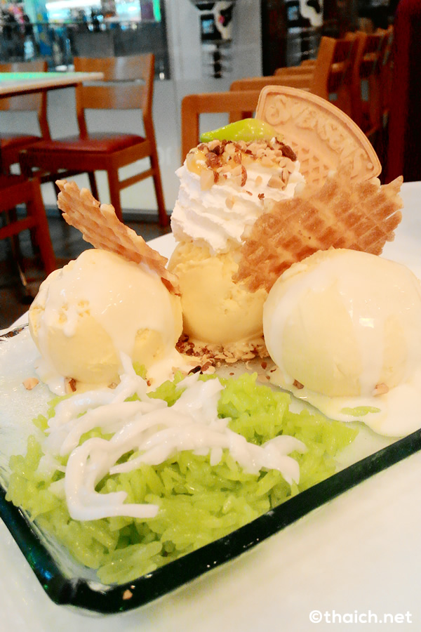 SWENSEN'Sのマンゴーアイスクリーム＆もち米＋ココナッツミルクが旨い！