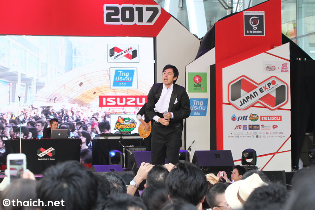 鴬谷フィルハーモニーの下ネタ歌詞に大人たちは苦笑い（笑）「JAPAN EXPO THAILAND 2017」